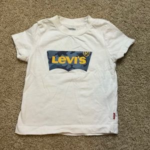 Levi’s T-Shirt